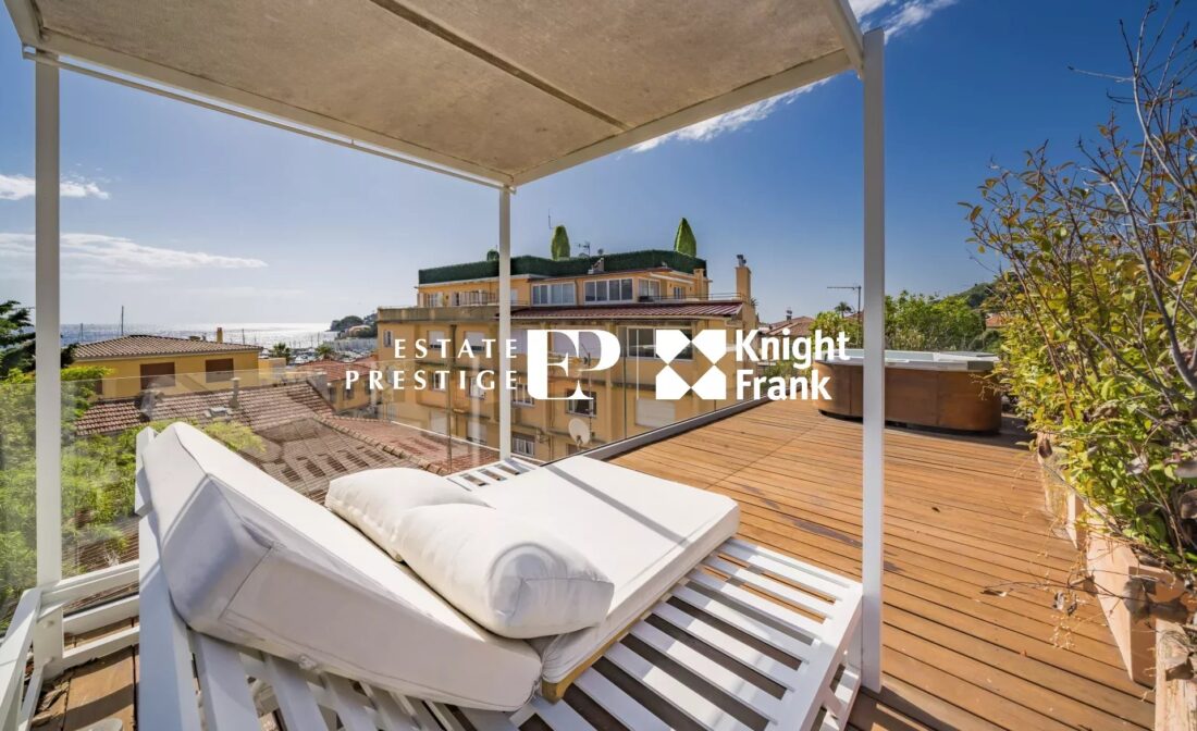 SAINT-JEAN-CAP-FERRAT – Maison au coeur du village avec vue mer