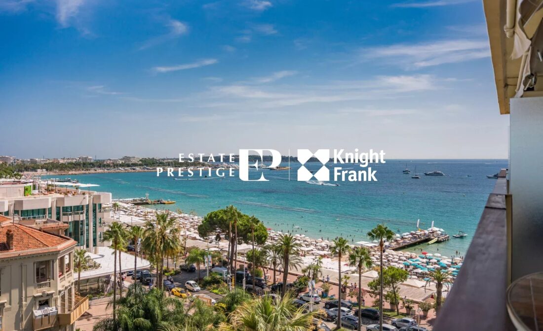 CANNES CROISETTE – Superbe appartement entièrement rénové